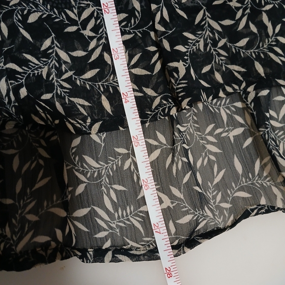 NWT Beautiful Knox Rose sleeveless blouse, embroidered design, see pic 3 - Picture 12 of 12